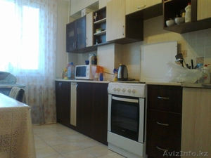 3-ком	$157.000, ЖК Сауран,  д.9,  Левый берег, 	2007г.